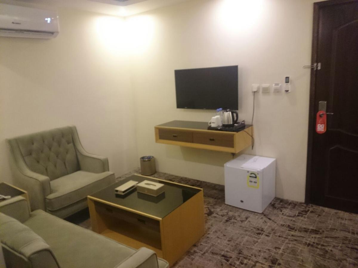 Lavona Inn Jubail Экстерьер фото