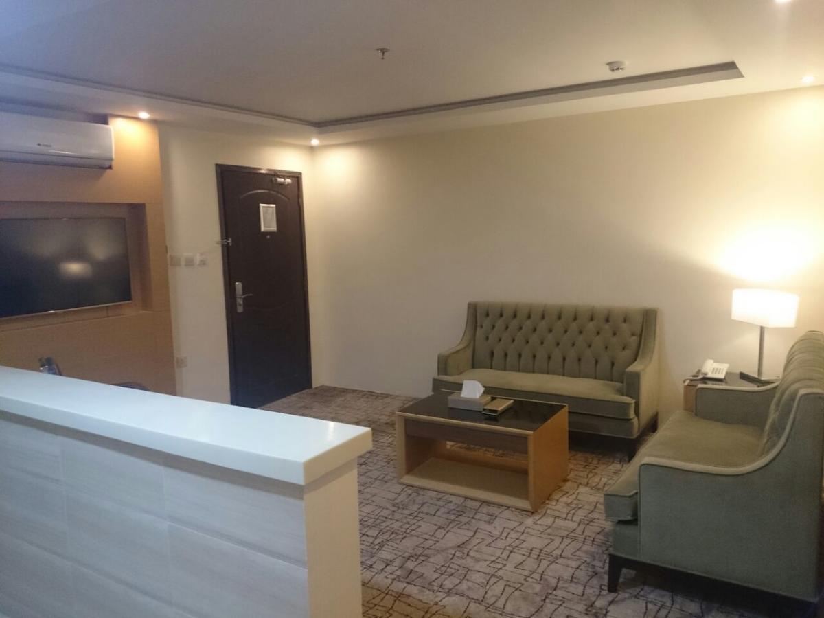 Lavona Inn Jubail Экстерьер фото